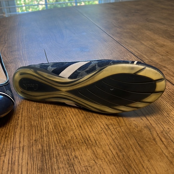 Coach Blue and White Loafers Classic Flats - Picture 2 of 9